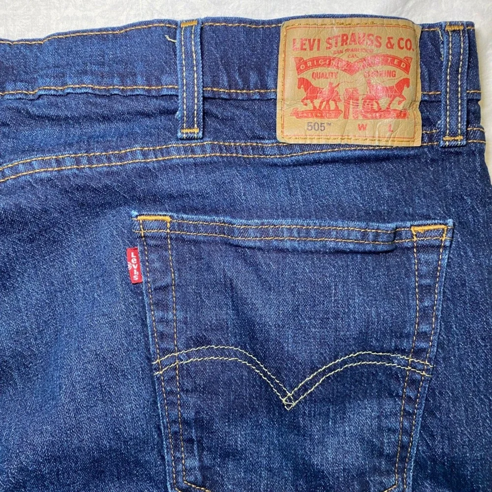 Levis 505 Regular Fit Jeans Mens 42x38 Blue Denim Stretch Straight Leg